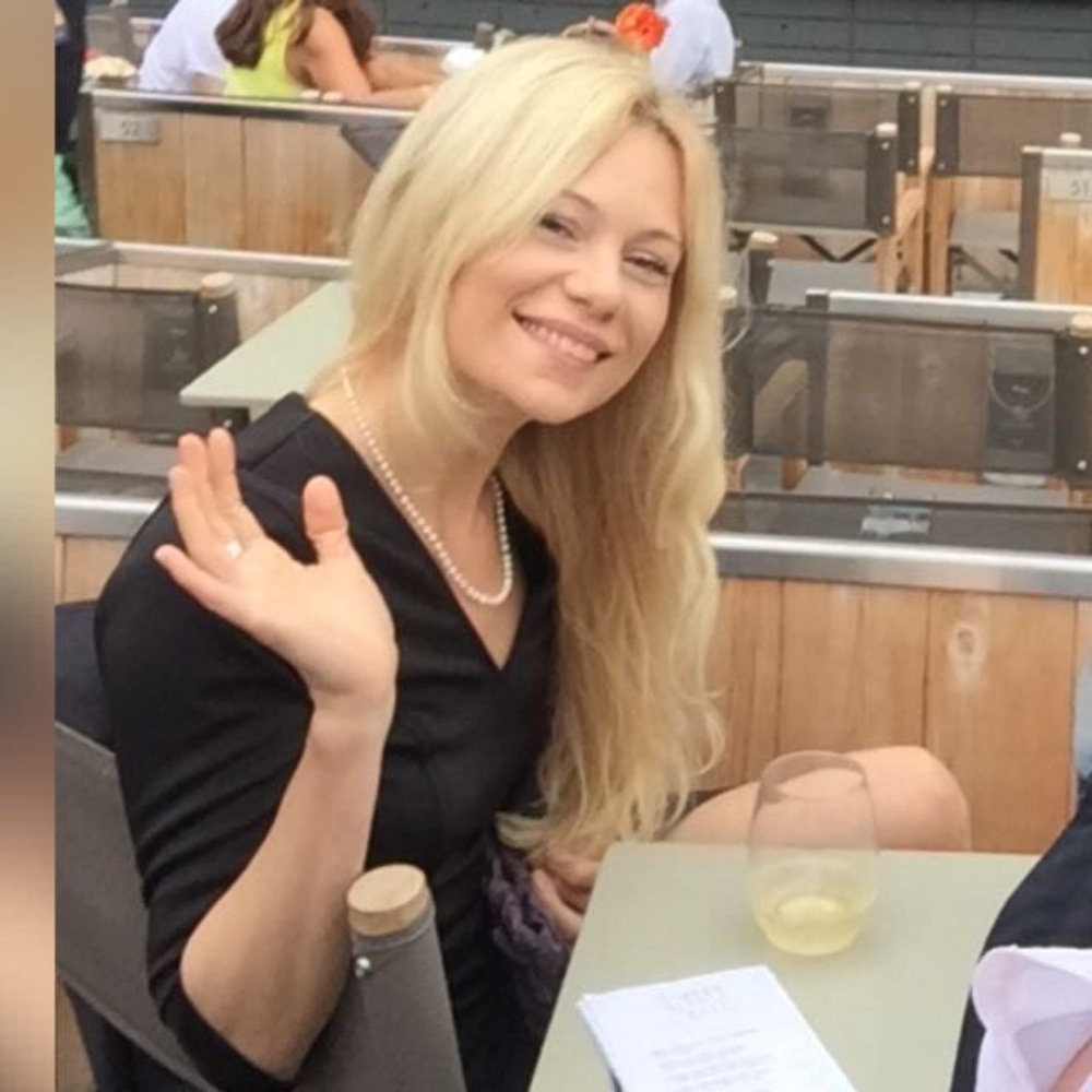 Meet your Posher, Ksenia